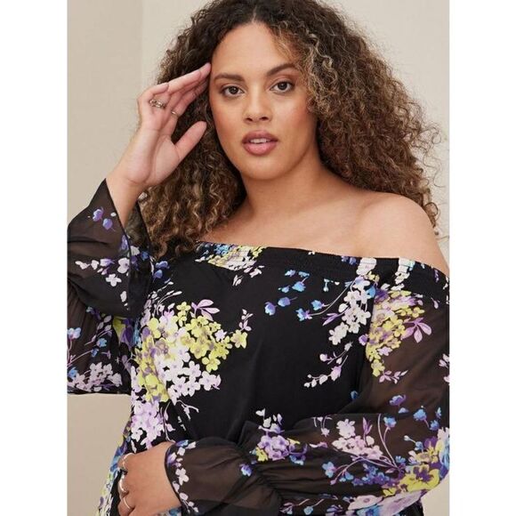 Torrid Off-Shoulder With Chiffon Sleeves Swing Top (Sz 1) - Picture 2 of 6